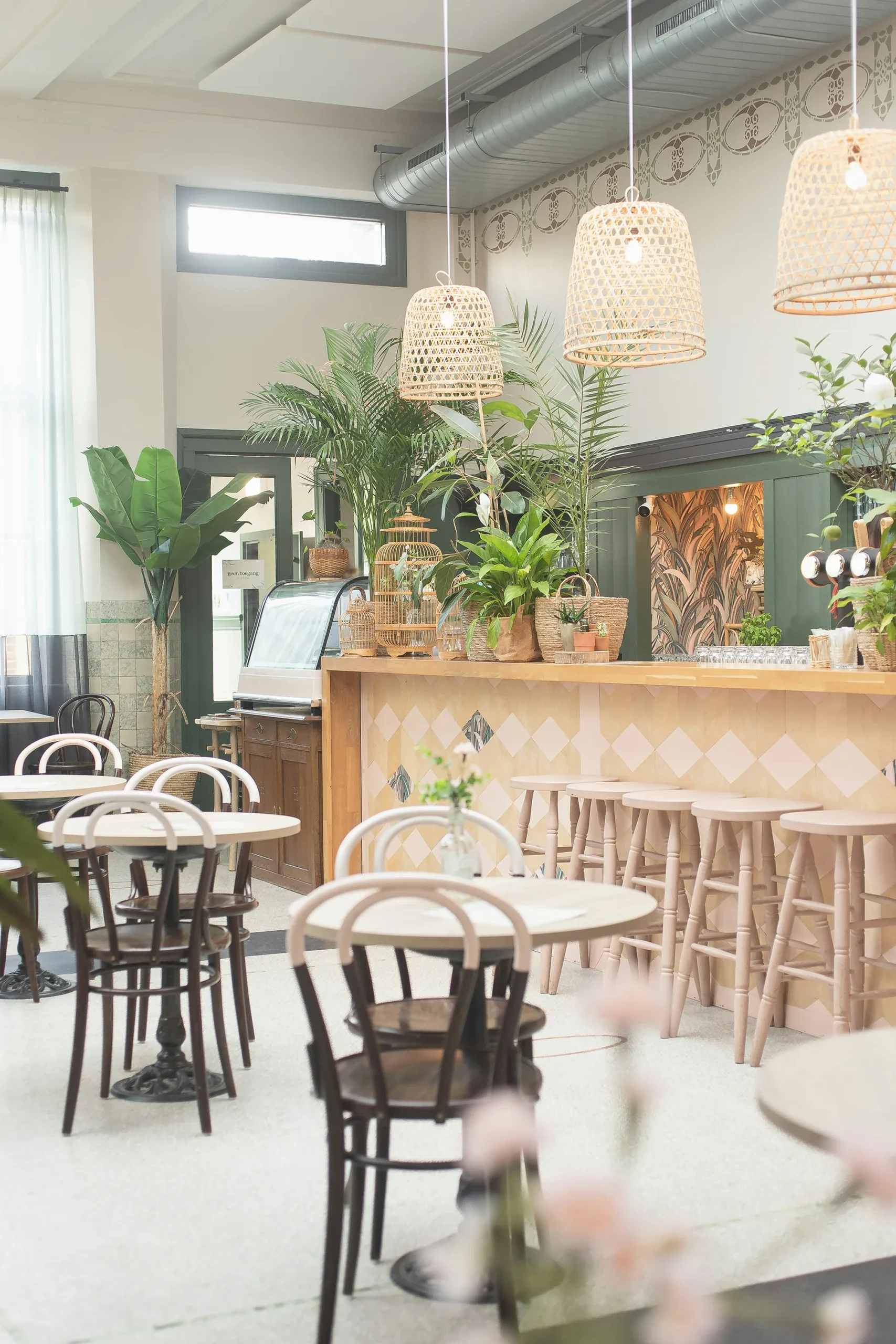 Café JULI innen